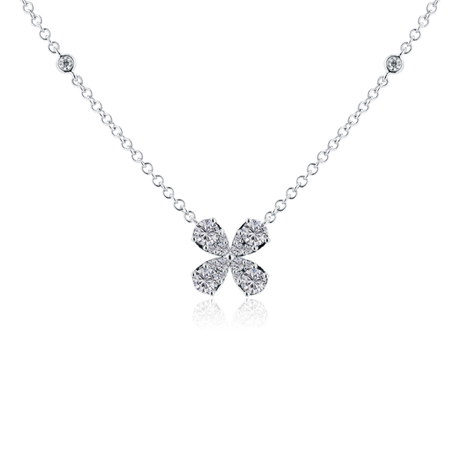 Sabel Collection White Gold Flower Diamond Pendant